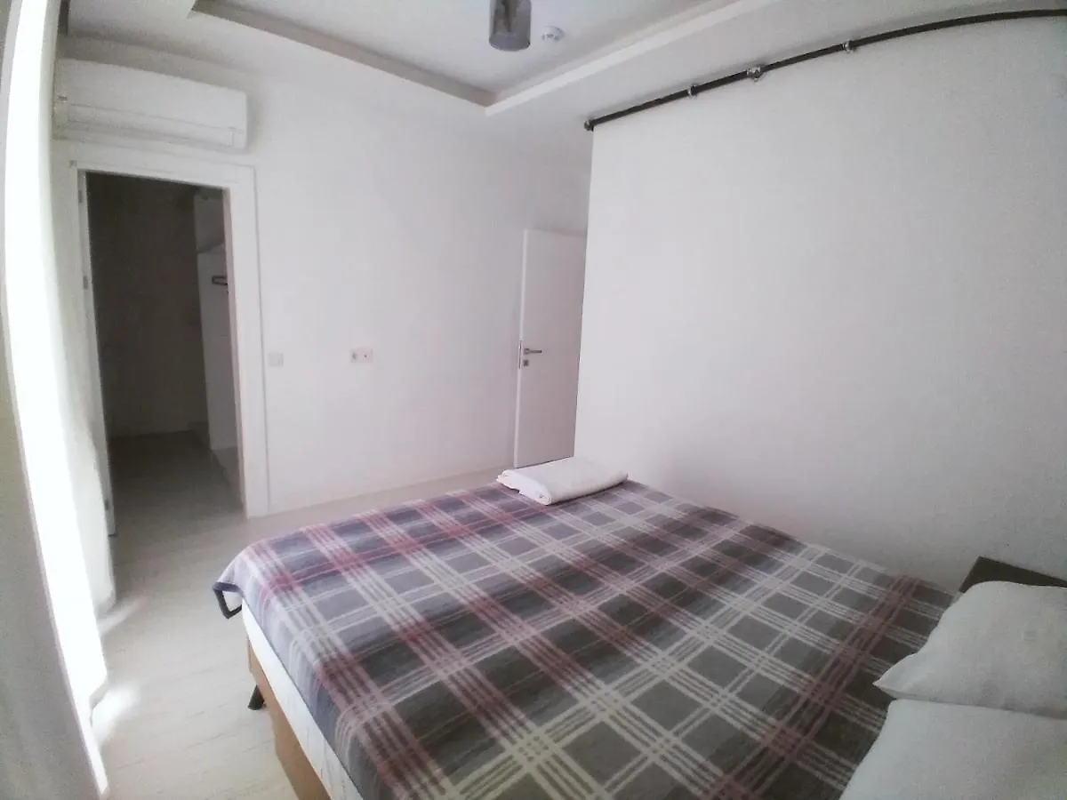 Koepruebasi Aile Apart 0*, Antalya Tyrkiet